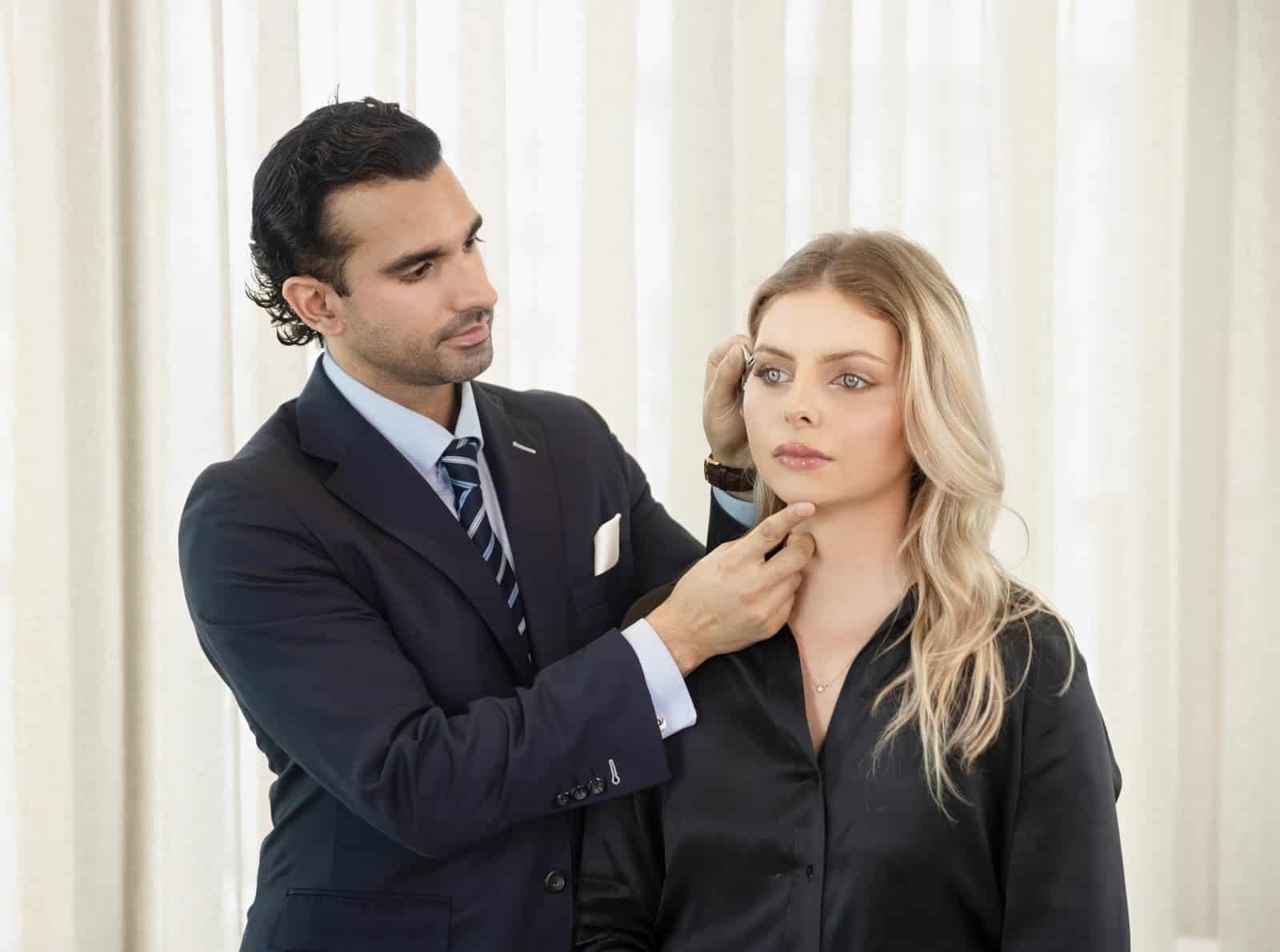 dr-vipul-gargya-facial-evaluation-chin-harmony-vg-signature
