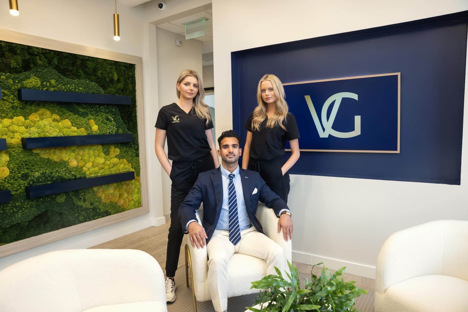 dr-vipul-gargya-md-board-certified-plastic-surgeon-tampa-office-1
